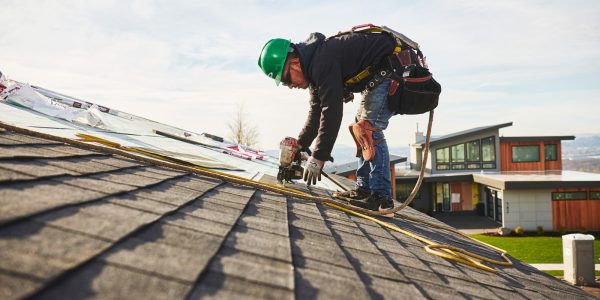 Top Tips for DIY Roof Installation Projects