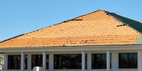 What Factors Affect Roof Replacement Costs in Grapevine?