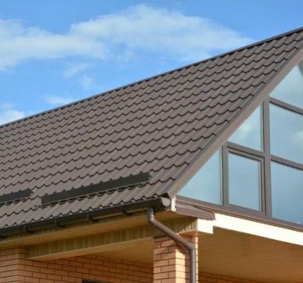 How a Roofing Contractor Can Help Extend the Life of Your Roof